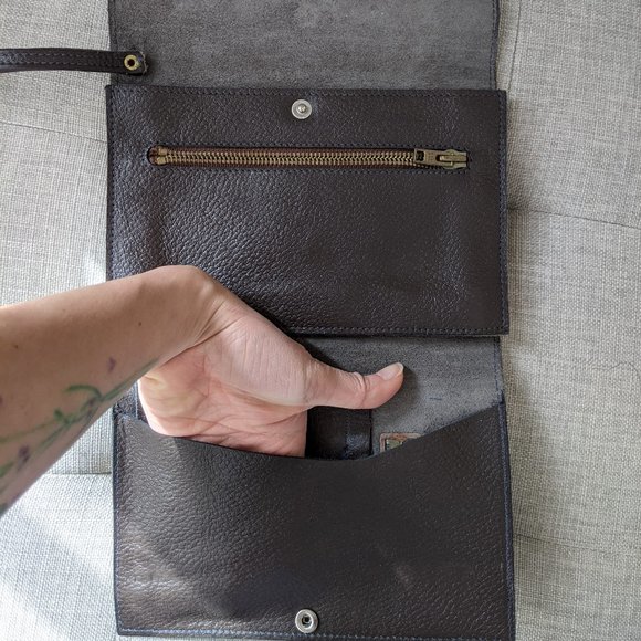 Folding, Leather, Envelope Wristlet - Picture 7 of 9